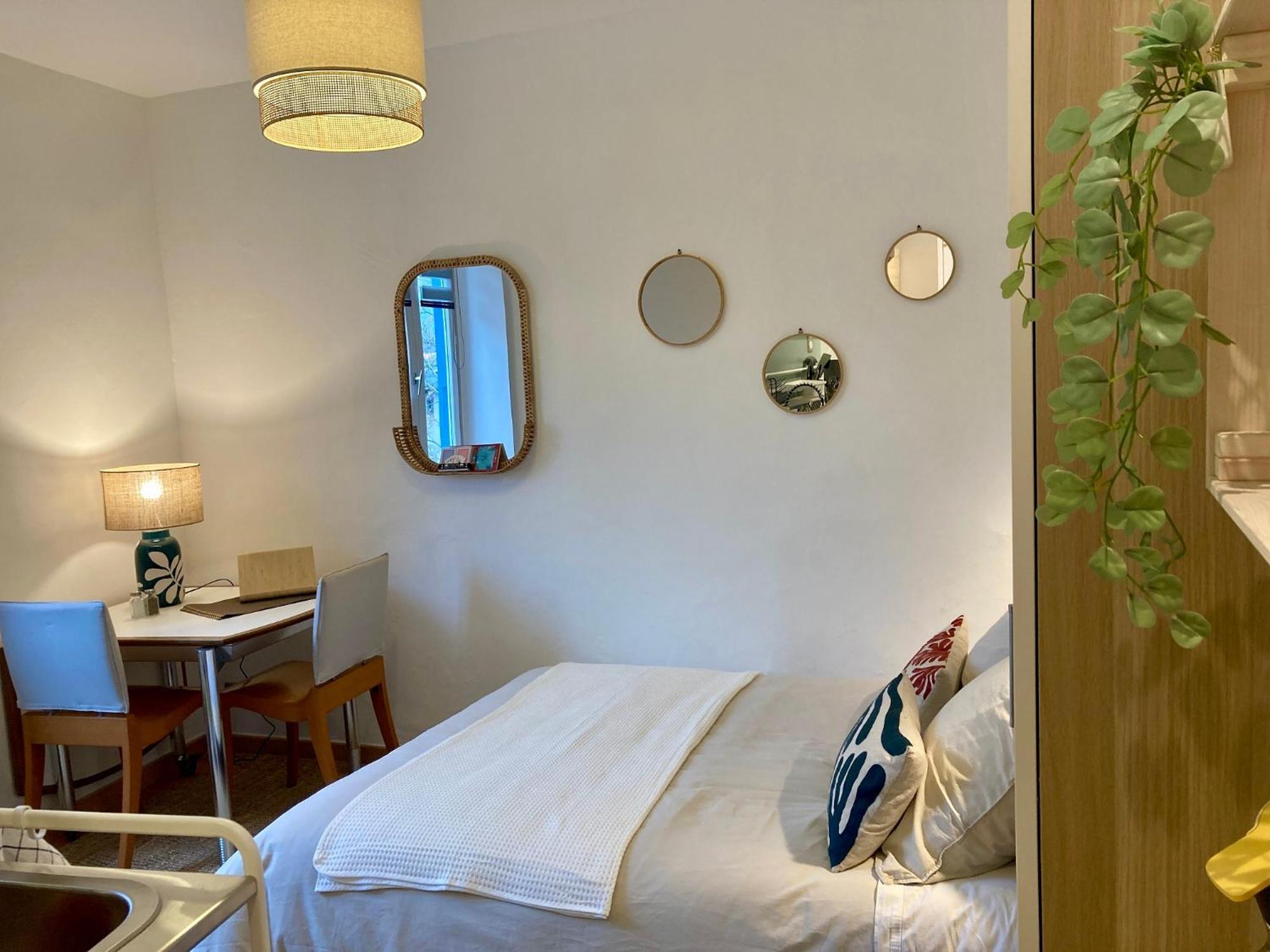 Aux 4 Logis Appart-Hotel - Studio Le Terra - Petit Dejeuner Inclus 1Ere Nuit Foix Eksteriør billede